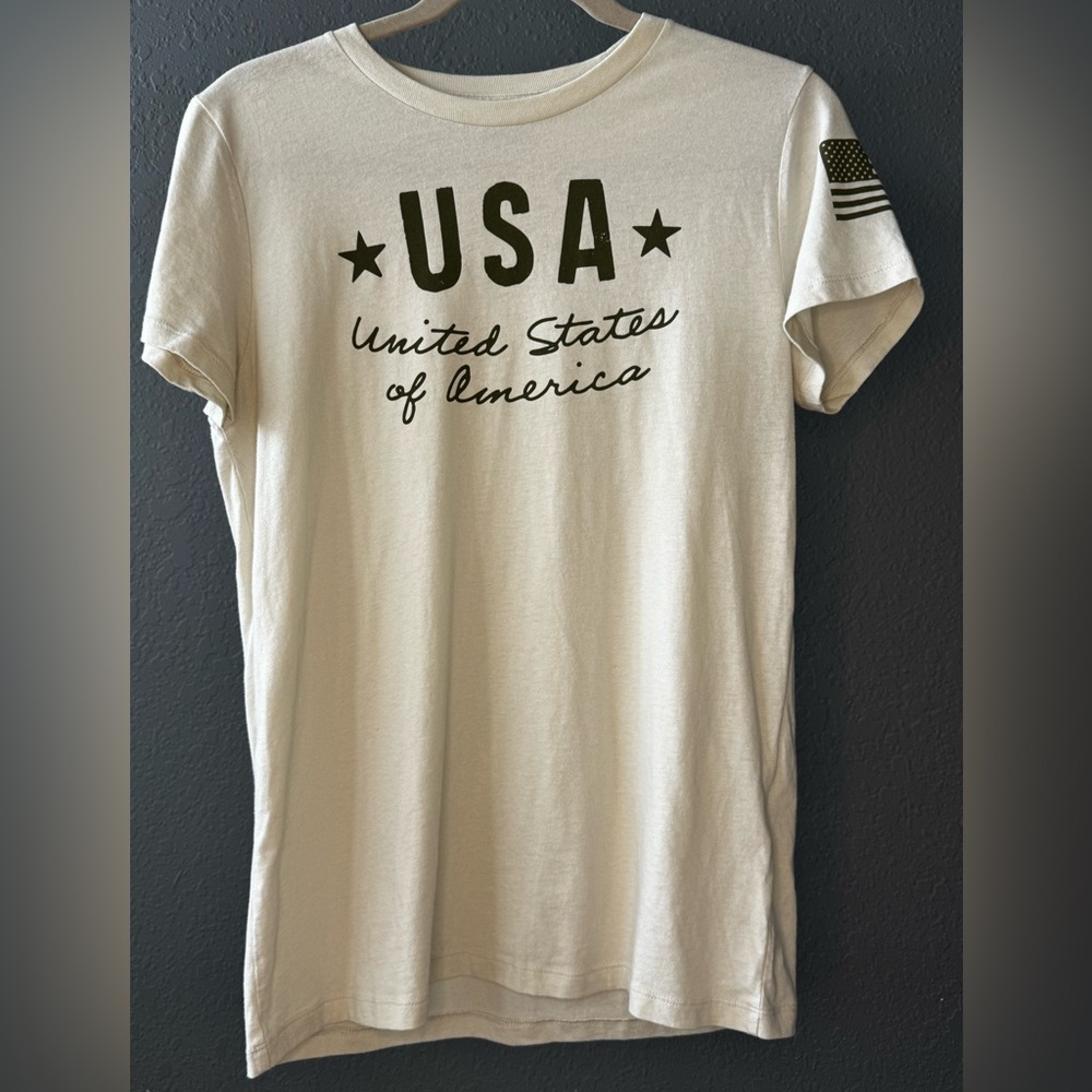 Women’s Under Armour USA Graphic Tee